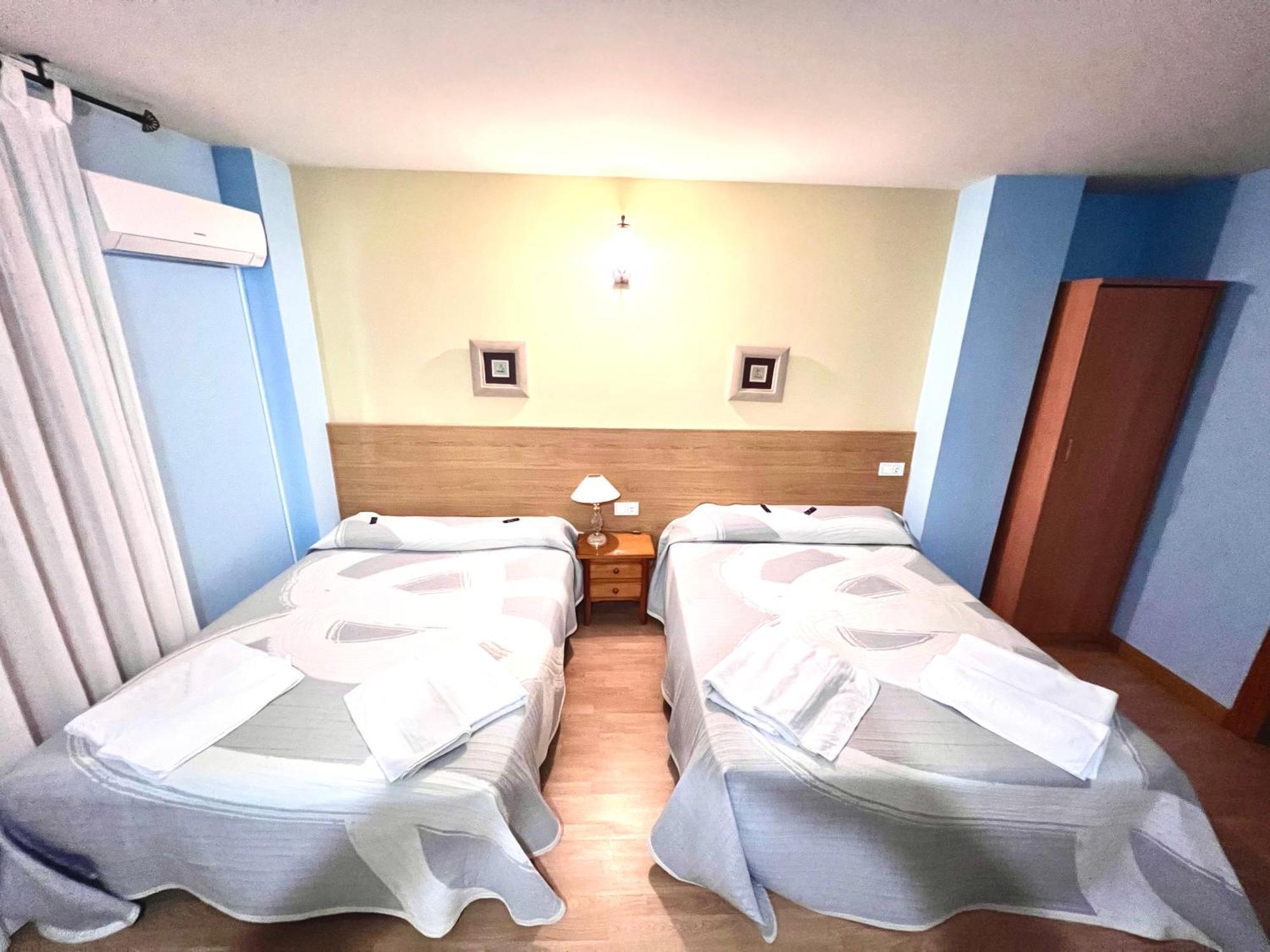 Hotel Puente De Piedra Zamora Kültér fotó