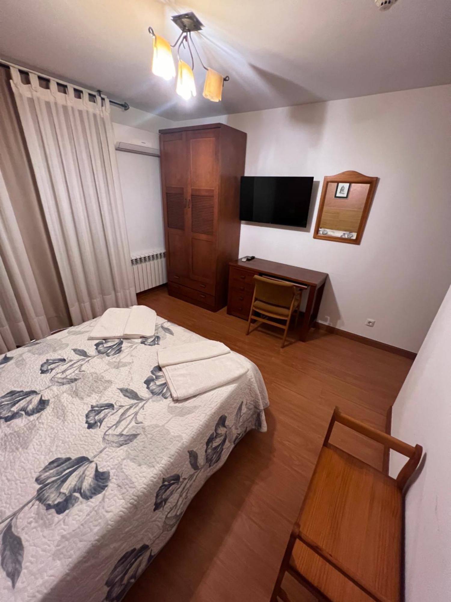 Hotel Puente De Piedra Zamora Kültér fotó